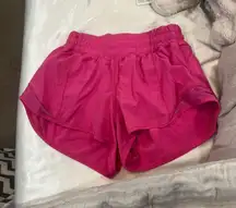 Hotty Hot Short 2.5” Sonic Pink