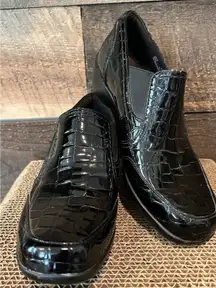 Clarks Collection Black Patent Croc Embossed Women's‎ 6.5 Comfort Slip On