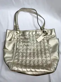 Gold Shoulder bag