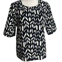 Black and White Geometric Print Blouse Size Medium