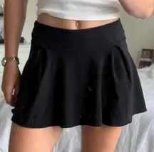 Aritzia TNA black athletic skort