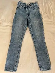 Abercrombie and Fitch Curve Love The Super Skinny Ankle High Rise Md Wash Jeans