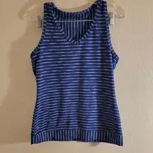 Athleta tank top size Medium Euc Clean Pet Smoke-free home