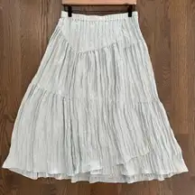 Vince NWT  Tiered Crinkle Asymmetric Midi Skirt in Mint Green Size Small