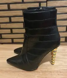 Lemon Drop By Privileged Black Pointed Toe Boots Size‎ 5.5