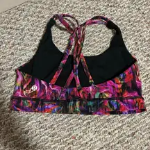 Lululemon Energy Bra *Medium Support, B–D Cups
Hyper Flow Pink Multi- Size 8