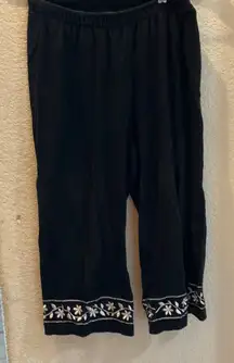 FINAL MARKDOWN Cathy Daniels capris medium