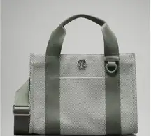 Lululemon Mini Two Tone Canvas 4.5L Tote Crossbody Bag Purse Green