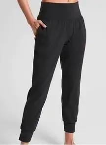 Athleta Salutation Jogger in Powervita Black NWT $89 MP Medium Petite