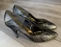 Vintage Studio Six 80’s 90’s Pumps Gold & Black High Heels Shoes Size 8
