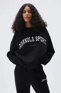 Adanola Black Oversized Logo Crewneck Sweatshirt Medium