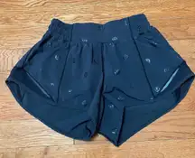 Hotty Hot Short II 2.5” Black