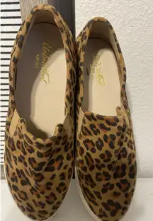Unbridled Rita Leopard Print Slip On Shoes Size 8.5