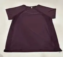 Athleta Momentum Short Sleeve Top Size Small Plum Purple Performance Tee