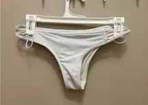 Victoria’s Secret White Cheeky Bikini Bottom - Size Small