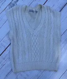 Vintage Andrew St. John Cream V-Neck Cable Knit Sweater