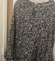 FINAL MARKDOWN Kathie lee button front skirt 8