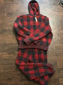SKIMS Plaid Fleece Sleep Set