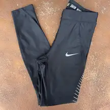 Nike  dri-fit leggings
Side pockets and drawstring waist