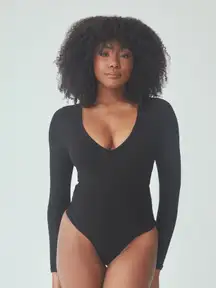 Klassy Network Deep V Long Sleeve Ribbed Bramisui