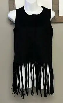Gracia Black Sleeveless Back Zip Up Western Shell with Bottom Hem Fringe