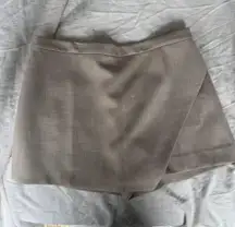 Babaton Skort