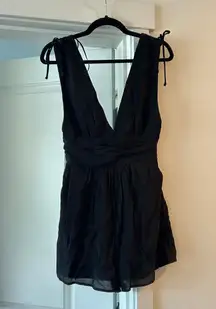 Nwt  Sleeveless Plunge Romper