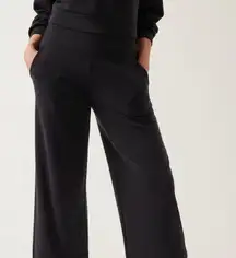 Athleta Seasoft Wide Crop Pants