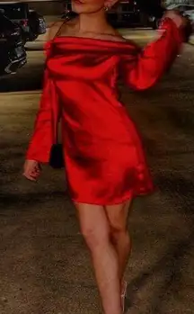 Hyperfire Red Satin Off The Shoulder Long Sleeve Tie Back Mini Dress Sz XS