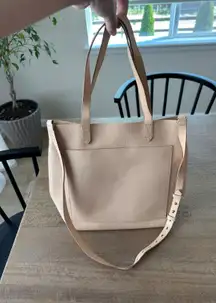 Medium Transport Tote Leather