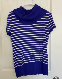 EUC‎ | One A women’s blue purple short sleeve stripe cowl neck sweater medium