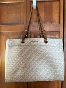 Michael Kors Large tan Logo Tote