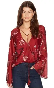 The Jetset Diaries Autumn Surplice Top Size Small Floral Print Bell Sleeve New