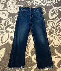 American Eagle slim straight stretch crop. Like new. Size 8.