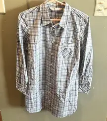 Victoria’s‎ Secret long sleeve button up tunic length shirt, size small