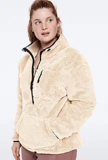 PINK Victoria’s Secret | Teddy Half - Zip Warmsand