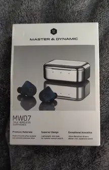 Master & Dynamic MW07 PLUS Earbuds 