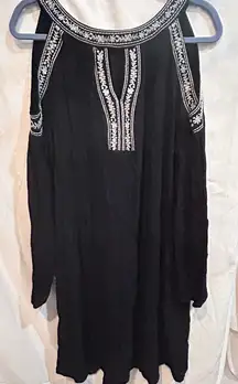 Time and Tru Black Embroidered Cold Shoulder Blouse Dress Large