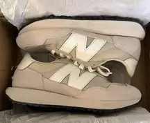 New Balance  237 Shoes - White/Beige - Size 7.5