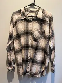 Buckle Distressed Hem Flannel 