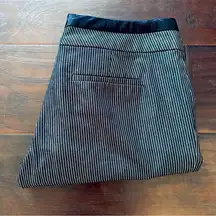 Women's Classic Black & White Pin Striped Wide Leg Dress Pants | Size: 5/6