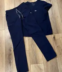 Figs scrub set, navy color