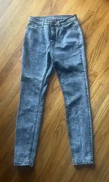 BDG High-Rise Twig Ankle Gray Acid Wash Jeans