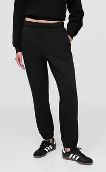 GAP black sweat-pant joggers