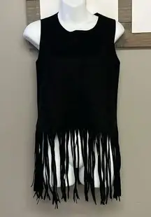 Gracia Black Sleeveless Back Zip Up Western Shell with Bottom Hem Fringe