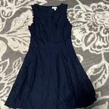 A U W navy blue dress lace. Dress is lined. Excellent condition. Gorgeous.