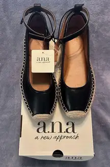 a.n.a Black & Tan Espadrille Ballet Flats