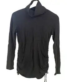 Old navy maternity size XS gray turtle neck rouged sides