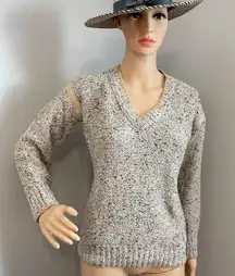 Vintage  V-neck Sweater Beige Gray Heathered Medium