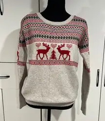 Shrinking Violet‎ sweater . Size M